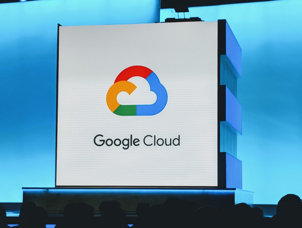 Google đặt cược vào đối tác để vận hành các Cloud của riêng họ với chính quyền địa phương