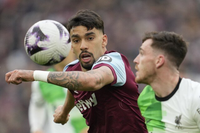 West Ham's Lucas Paqueta bị buộc tội cố ý nhận thẻ vàng trong các trận đấu Premier League